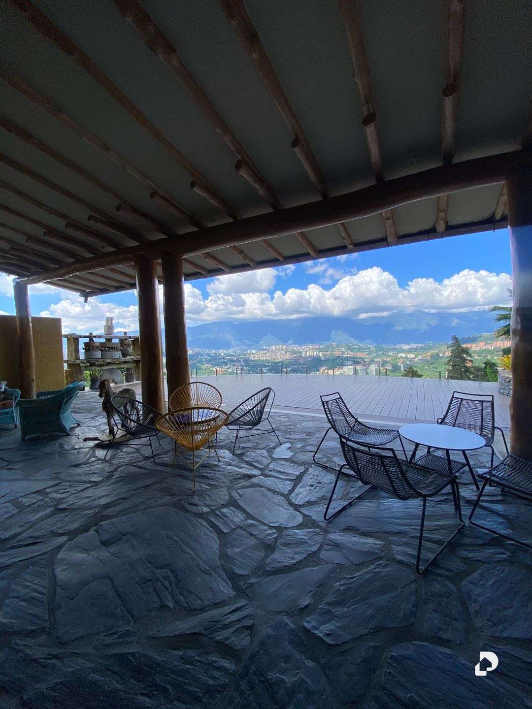 Casa en La Trinidad, Caracas – 23