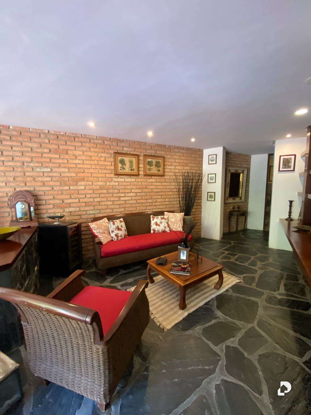 Casa en La Trinidad, Caracas – 9