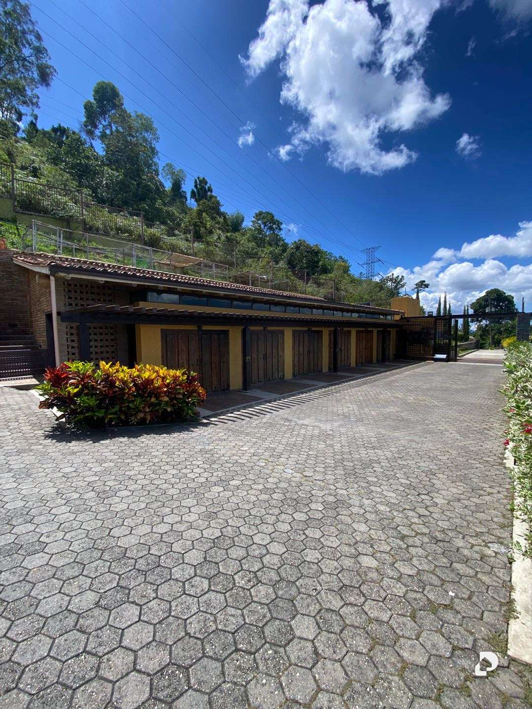 Casa en La Trinidad, Caracas – 2