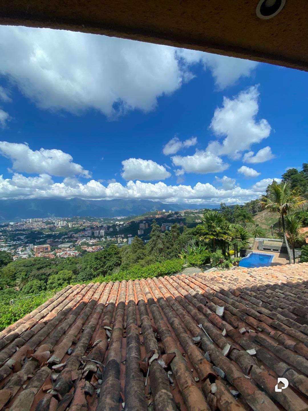 Casa en La Trinidad, Caracas – 17