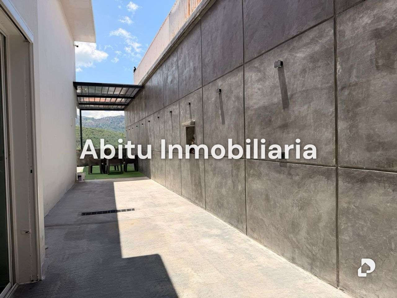 Casa en Vista Alegre, Caracas – 11