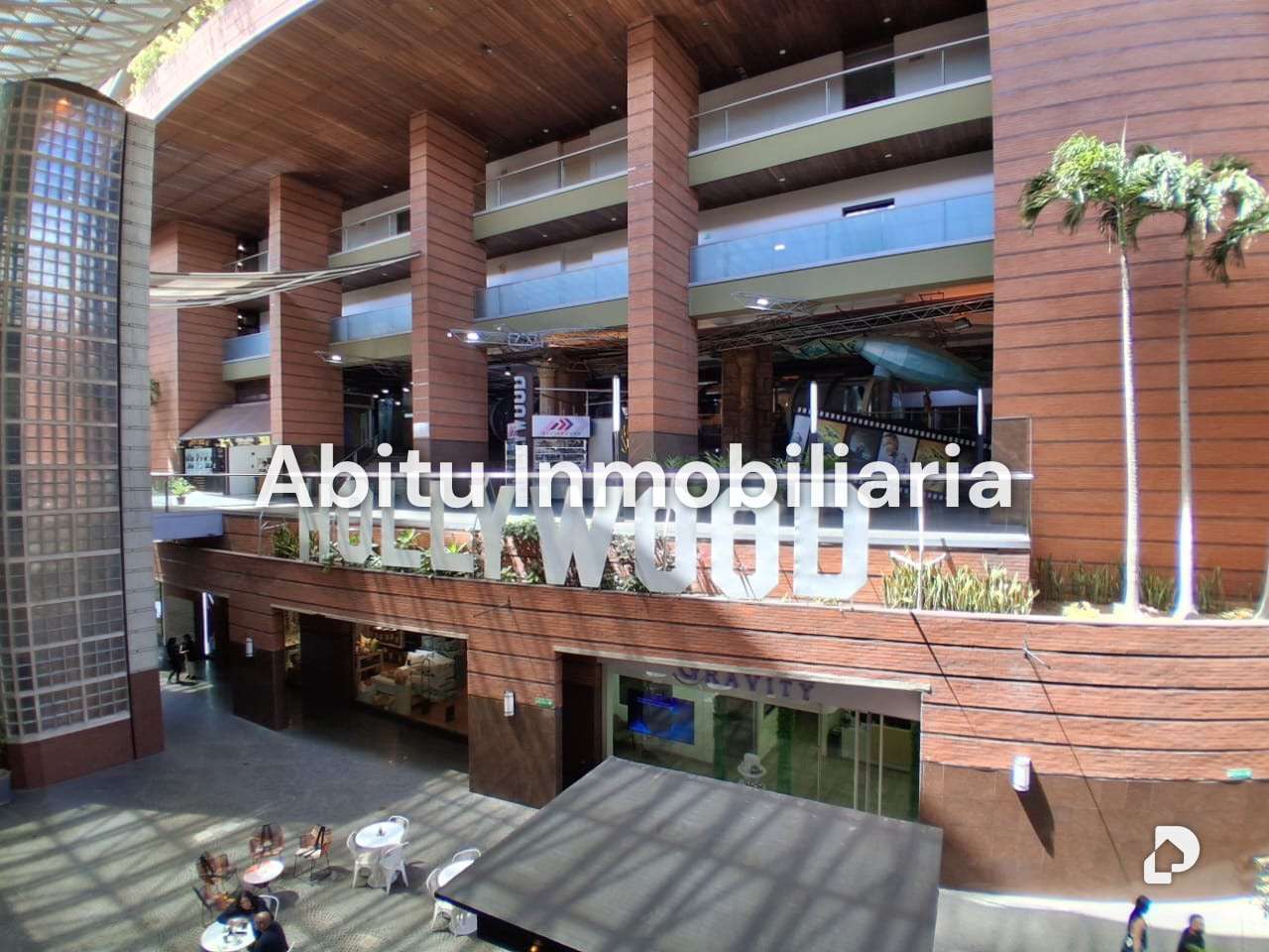 Commercial space in La Castellana, Caracas – 4