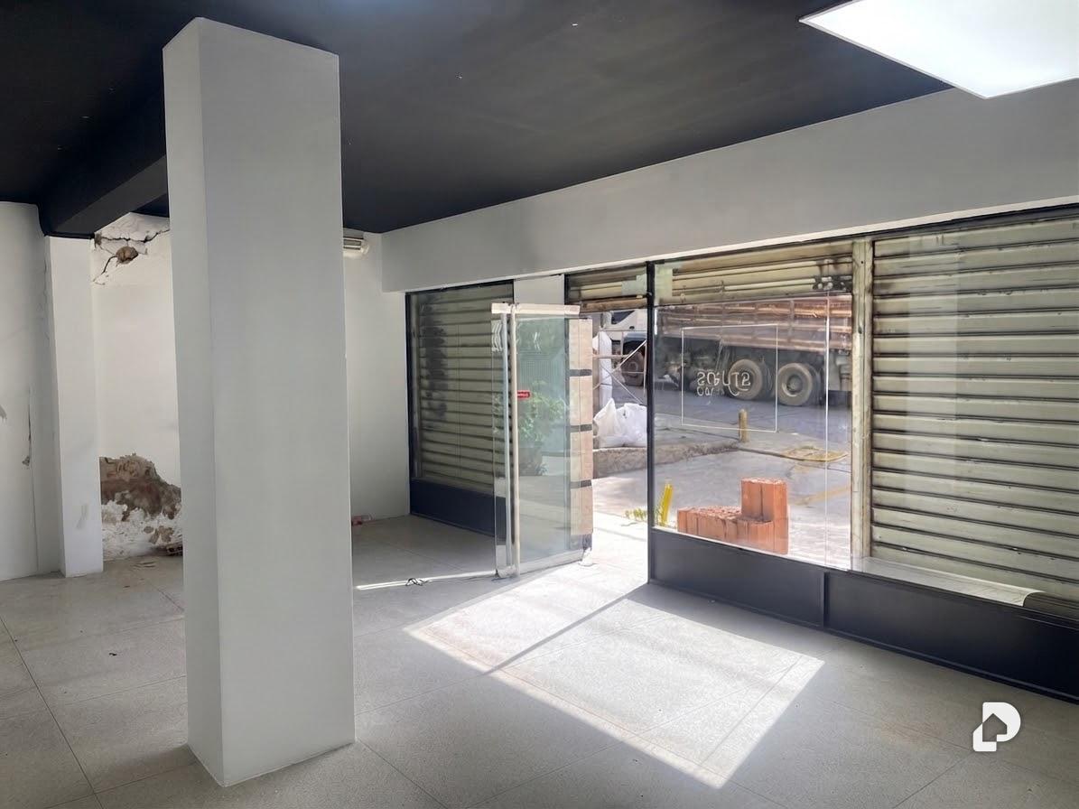 Local comercial en Los Palos Grandes, Caracas – 1