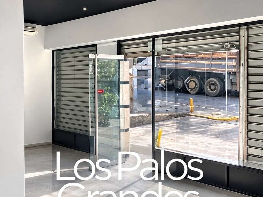 Local comercial en Los Palos Grandes, Caracas - 1
