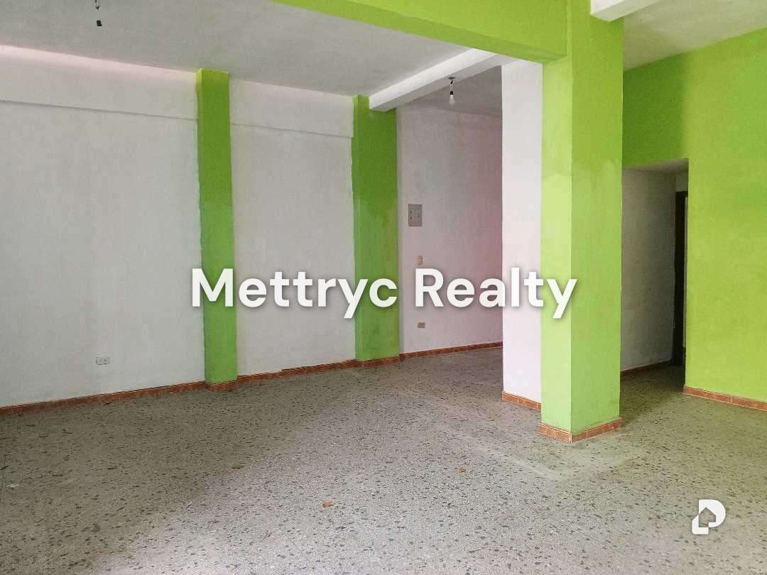 Local comercial en Casco San Blas, Valencia – 8