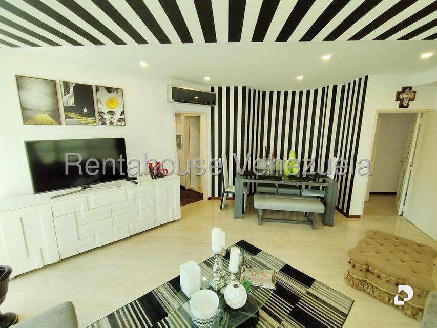 Apartamento en Los Naranjos de las Mercedes, Caracas – 2