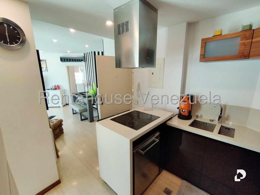 Apartamento en Los Naranjos de las Mercedes, Caracas – 4