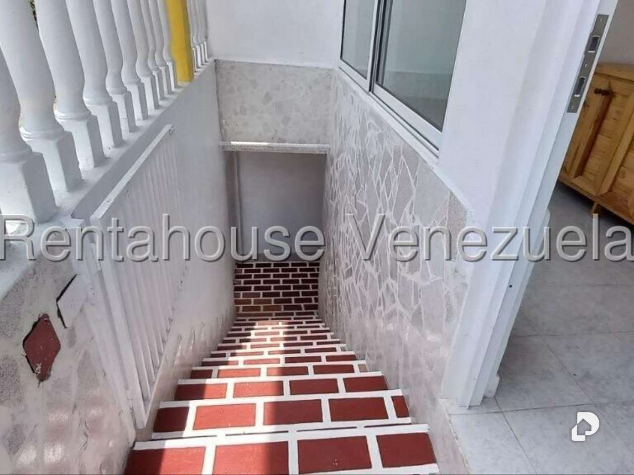 Casa en La Rosaleda, San Antonio de Los Altos – 11