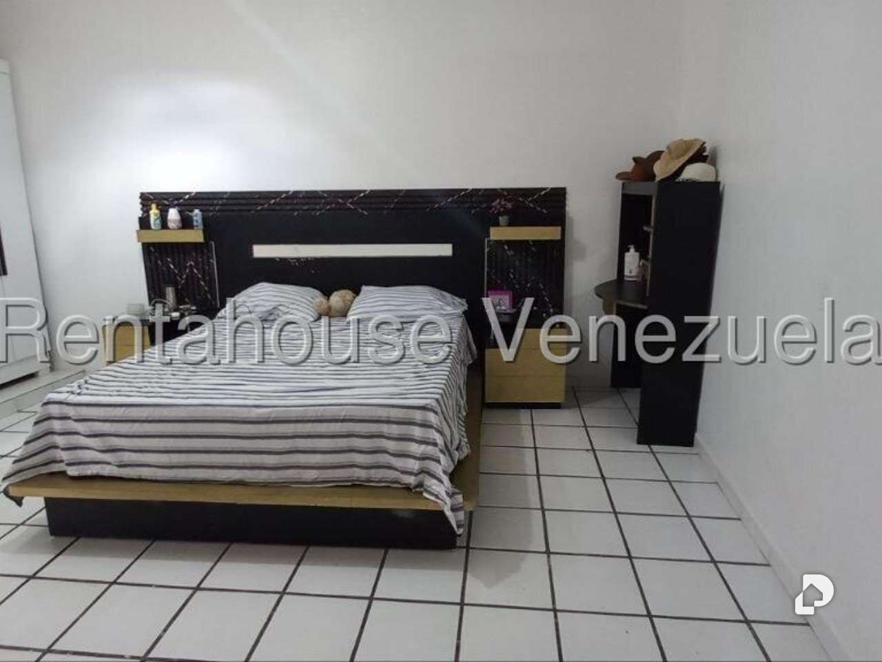 Casa en La Rosaleda, San Antonio de Los Altos – 17