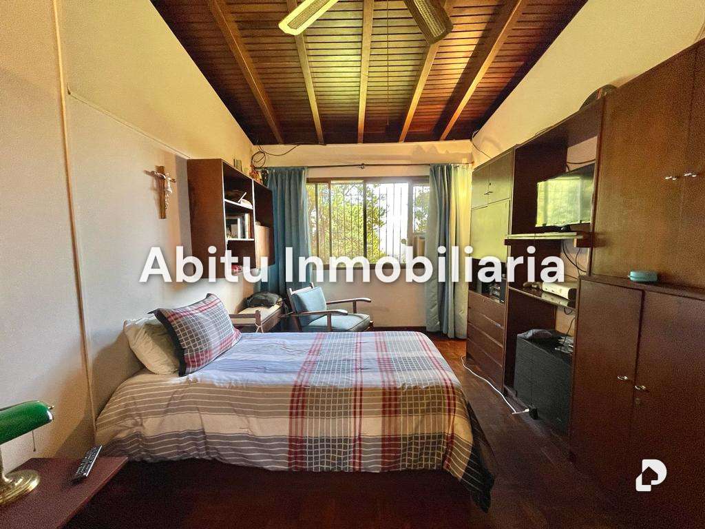 Casa en La Lagunita, Caracas – 9