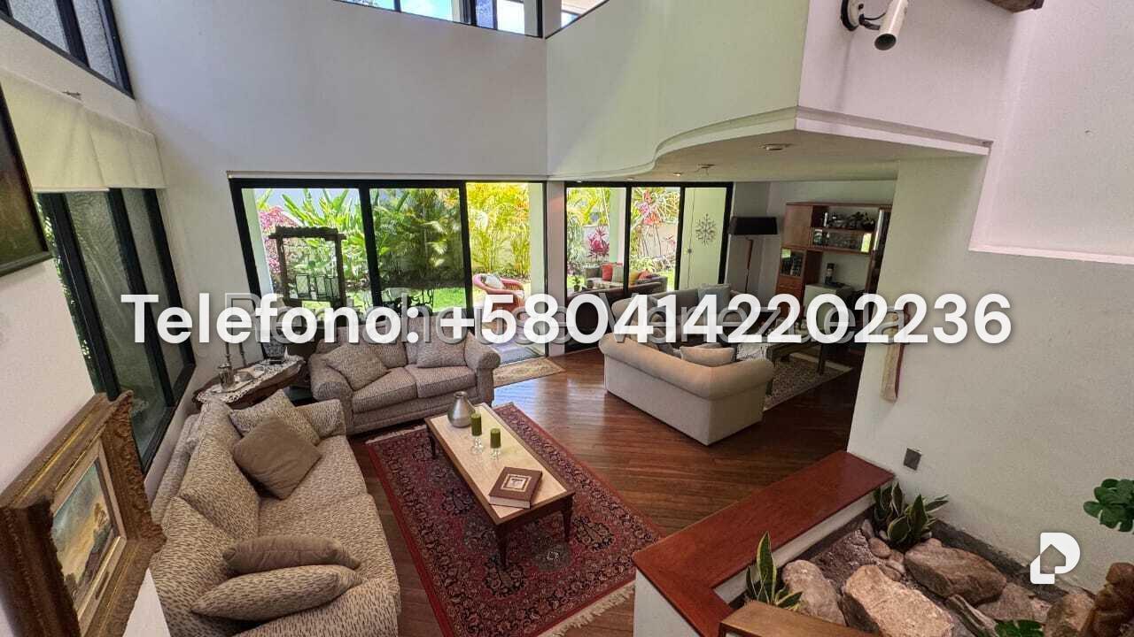 Casa en Colinas del Tamanaco, Caracas – 5