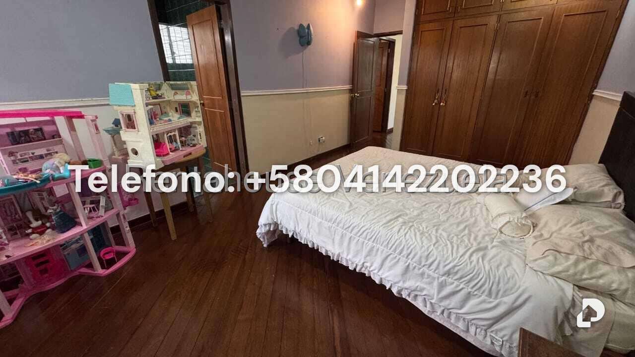 Casa en Colinas del Tamanaco, Caracas – 26