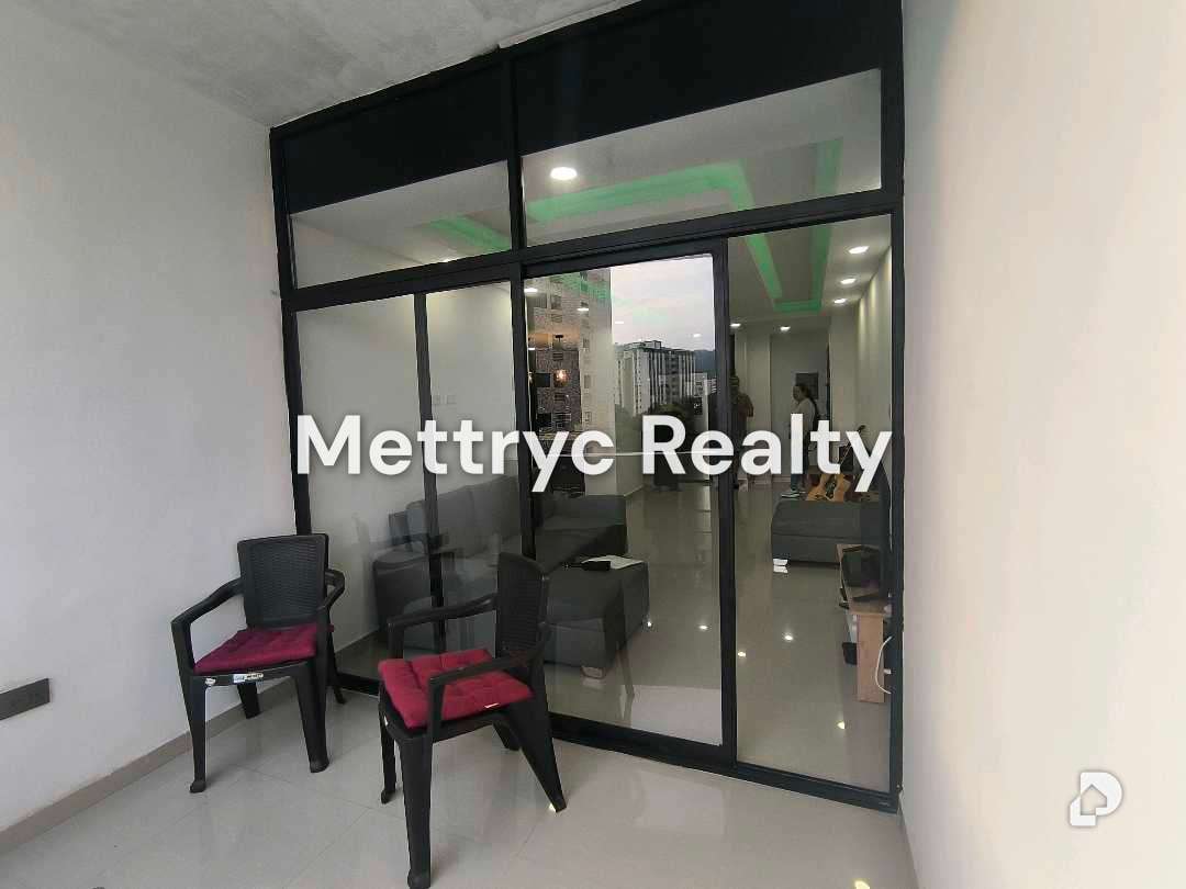 Apartamento en Sabana Larga, Valencia – 2