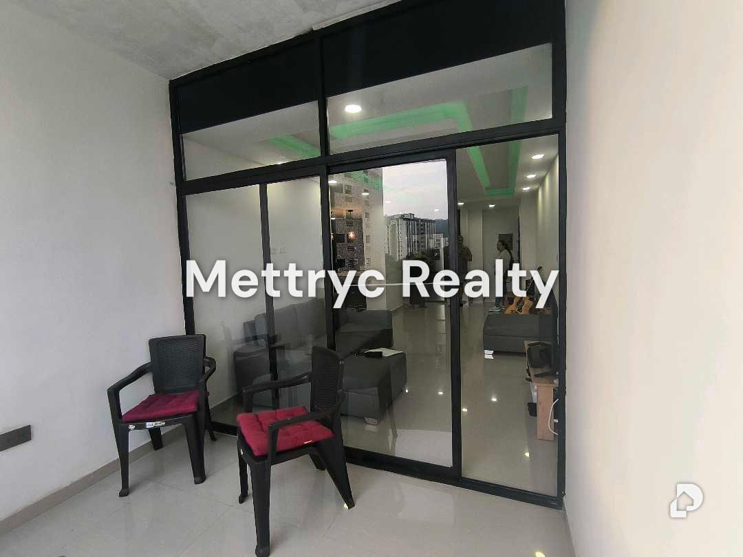 Apartamento en Sabana Larga, Valencia – 2