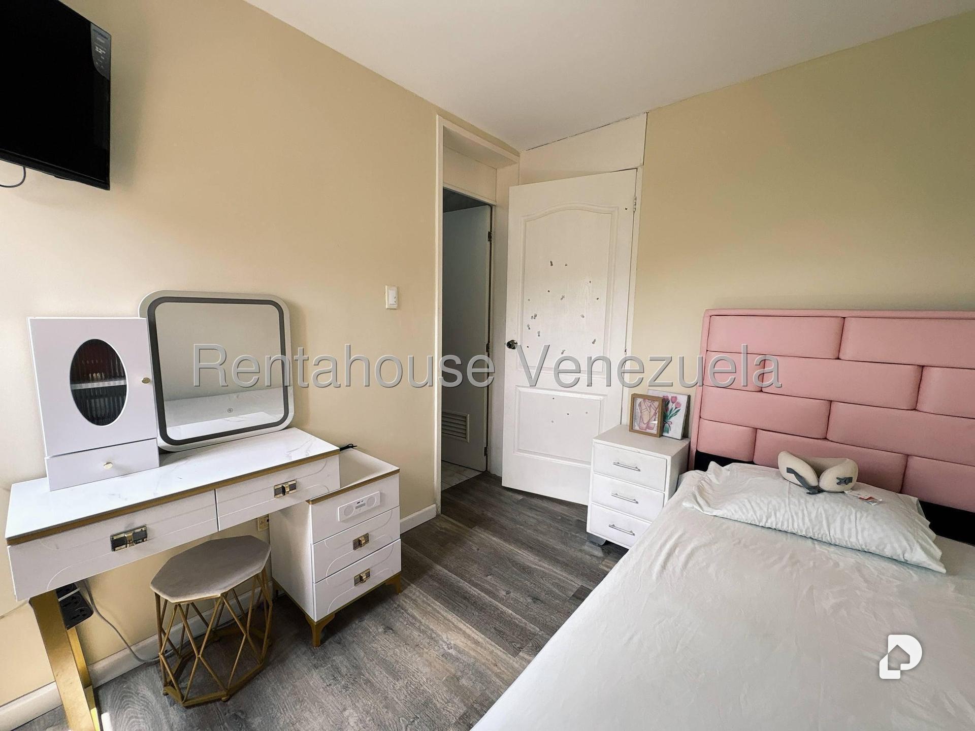 Apartment in Hacienda El Encantado, Caracas – 2