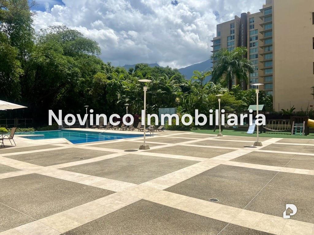 Apartment in Campo Alegre, Caracas – 2