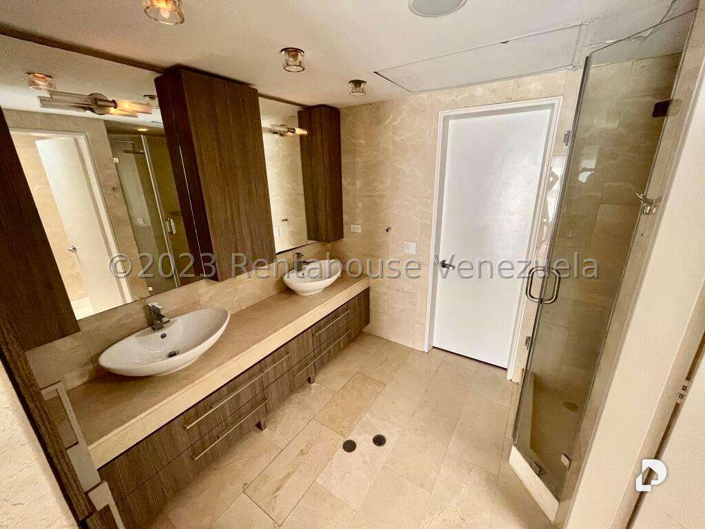 Apartamento en La Lagunita Country Club, Caracas – 18
