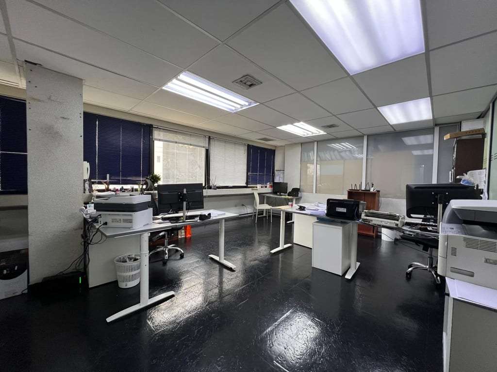 Oficina en El Rosal, Caracas - 1
