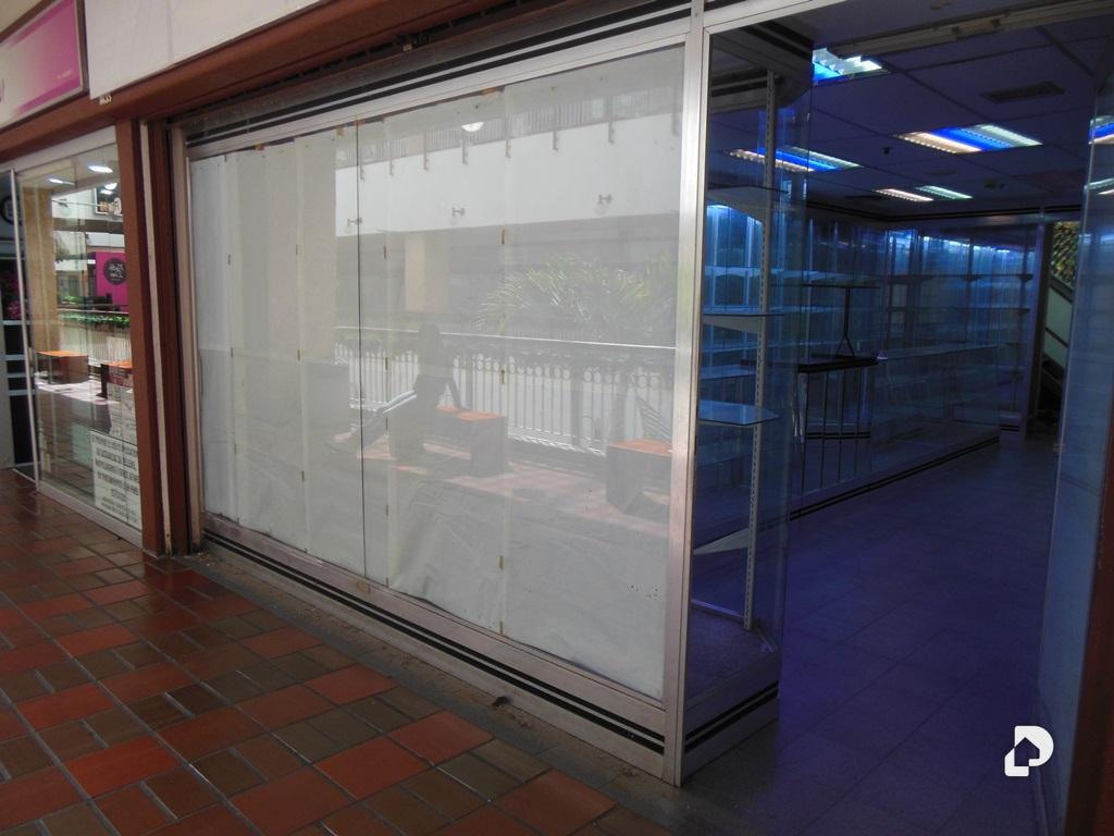 Local comercial en Prados del Este, Caracas – 4