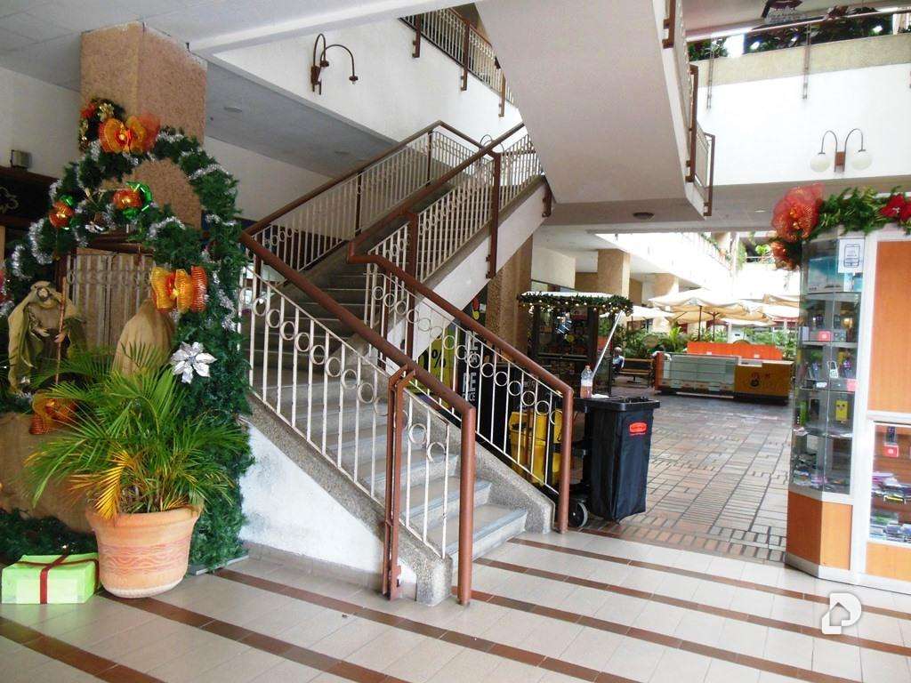 Local comercial en Prados del Este, Caracas – 13