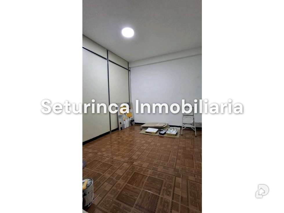 Oficina en El Marqués, Caracas – 12
