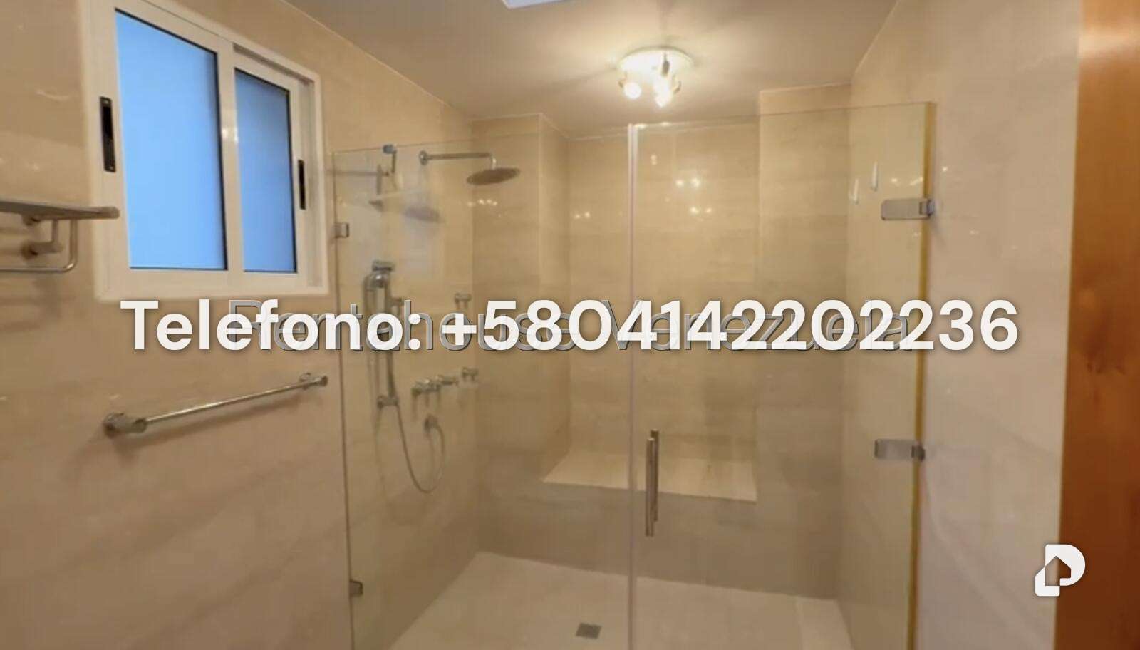 Casa en Prados del Este, Caracas – 32