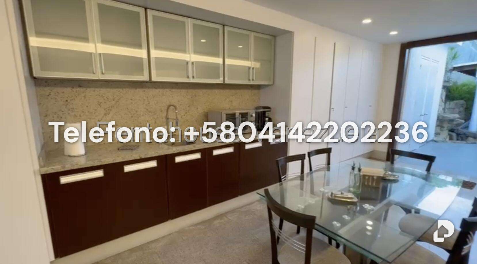 Casa en Prados del Este, Caracas – 11