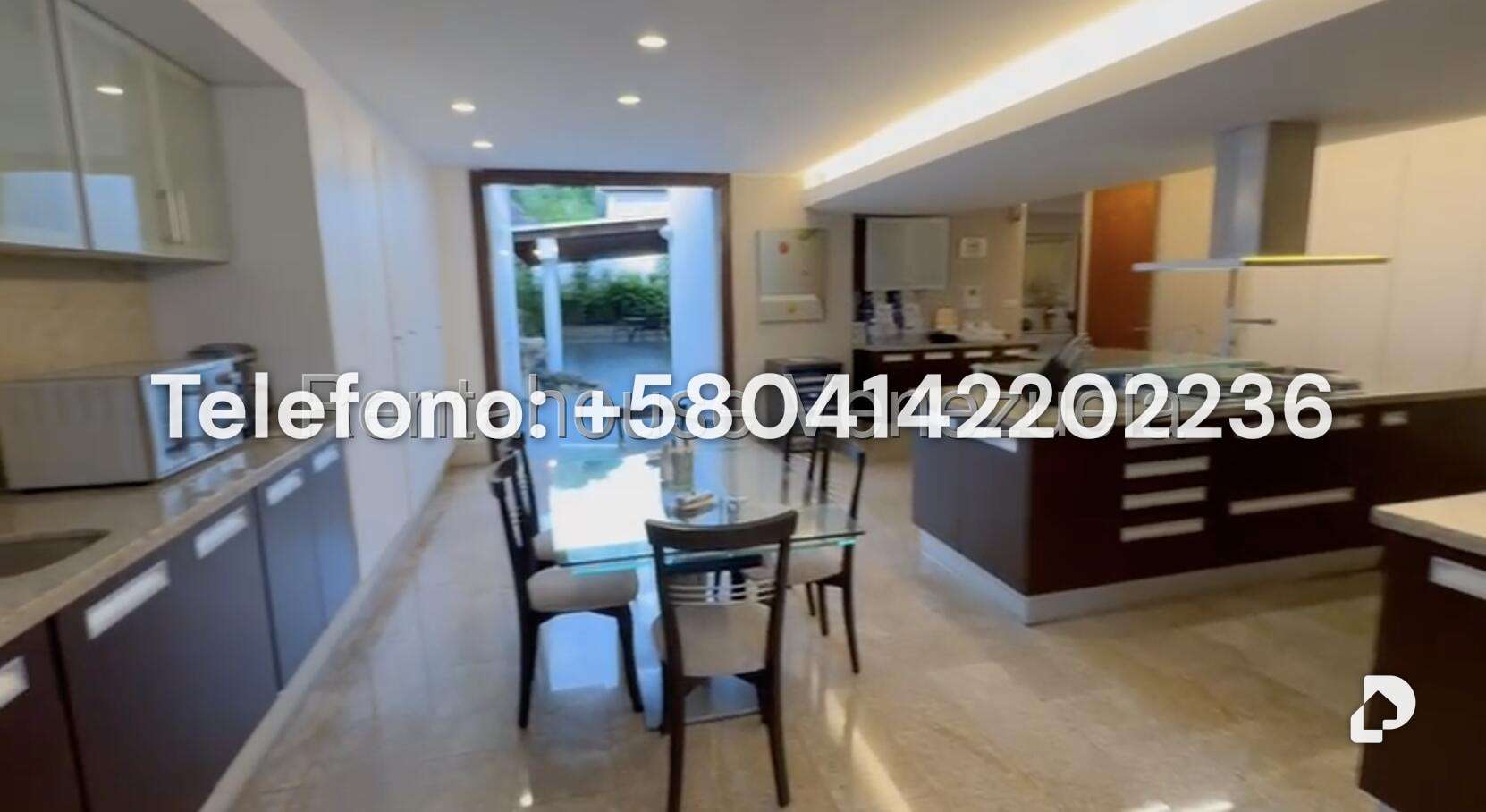 Casa en Prados del Este, Caracas – 10