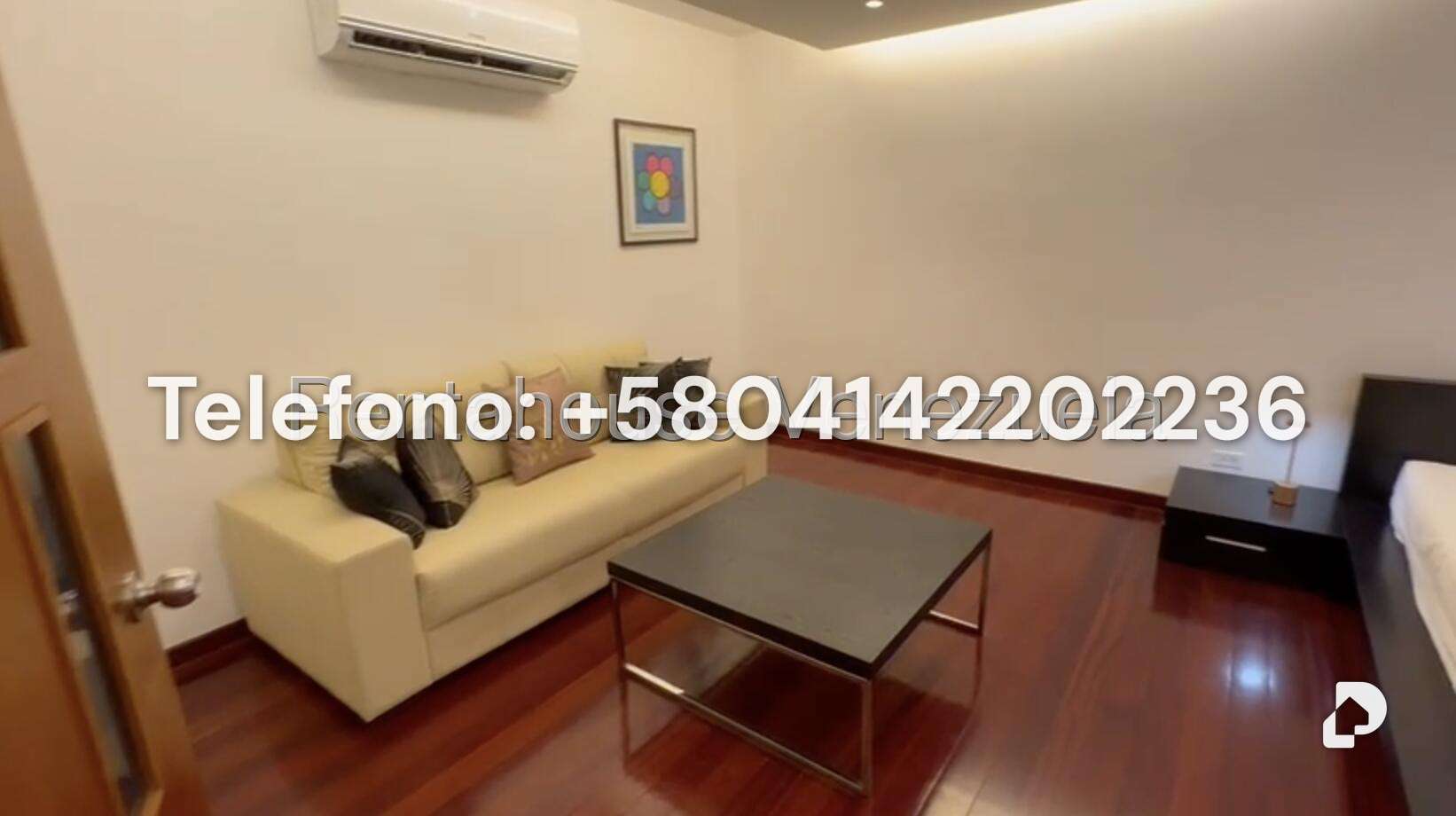 Casa en Prados del Este, Caracas – 25