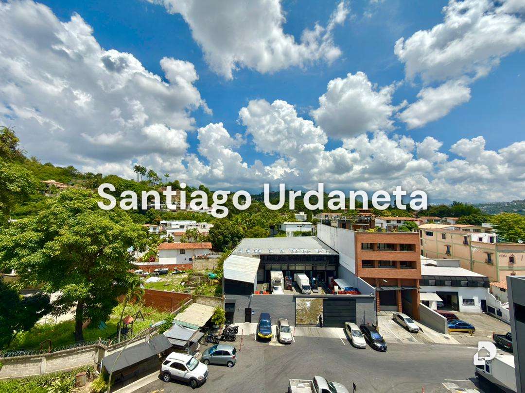 Edificio en Prados del Este, Caracas – 8