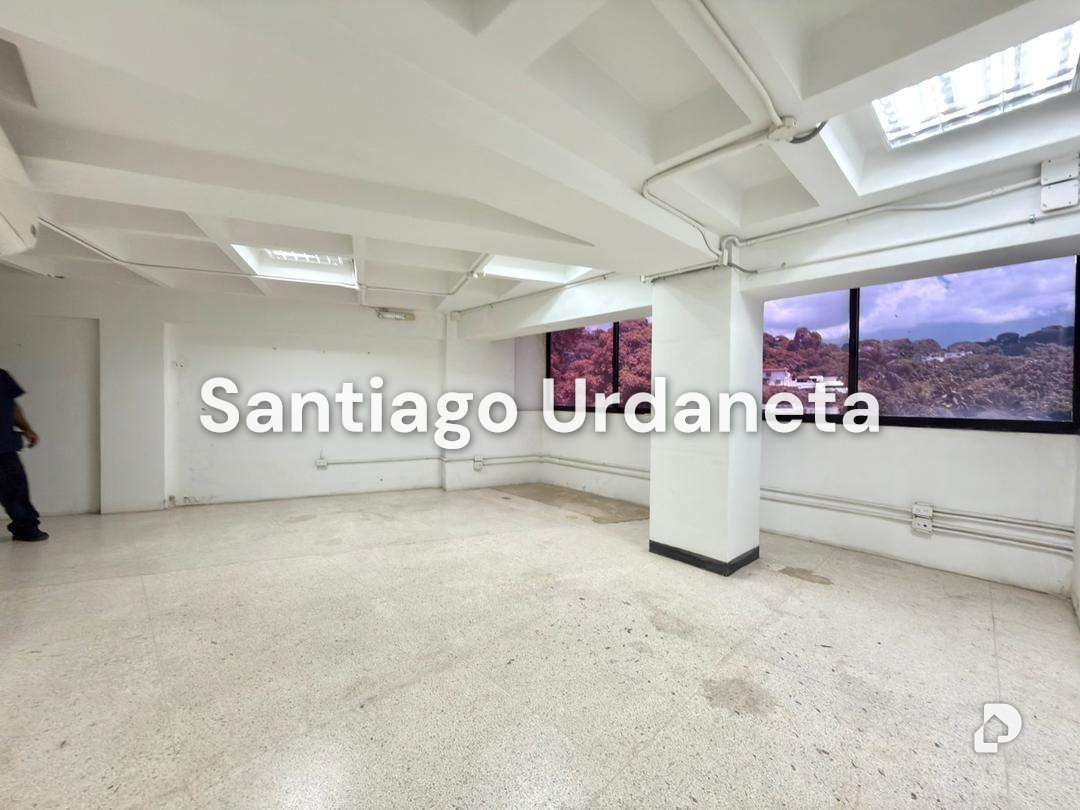 Edificio en Prados del Este, Caracas – 13