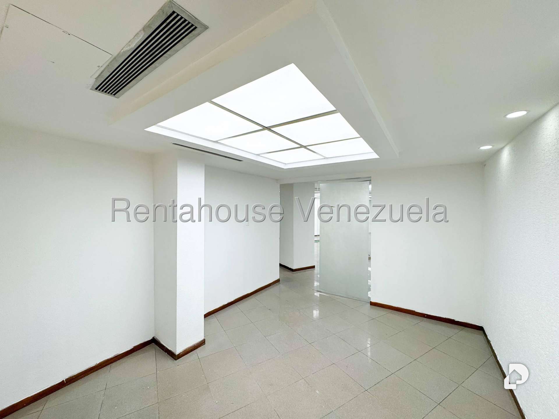 Local comercial en Chacao, Caracas – 19
