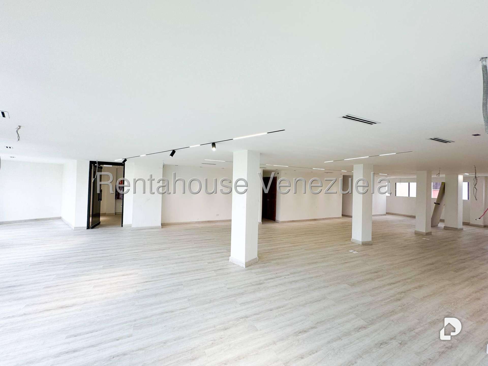 Local comercial en Chacao, Caracas – 39