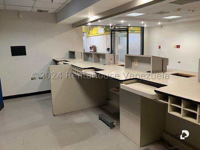 Local comercial en Cementerio, Caracas – 8