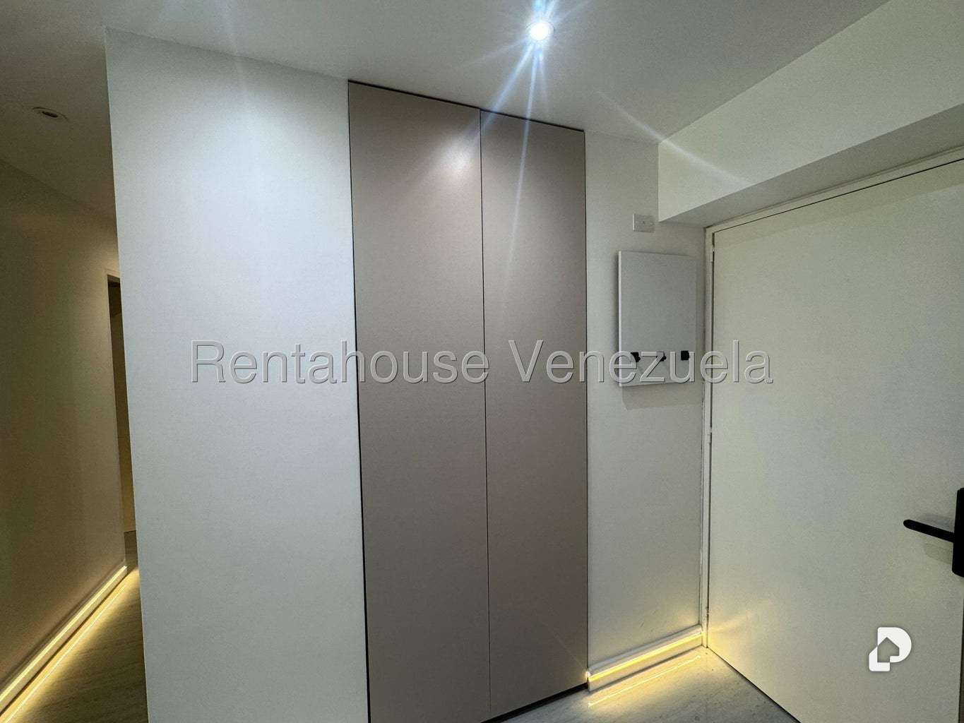 Apartamento en Santa Fe Norte, Caracas – 12