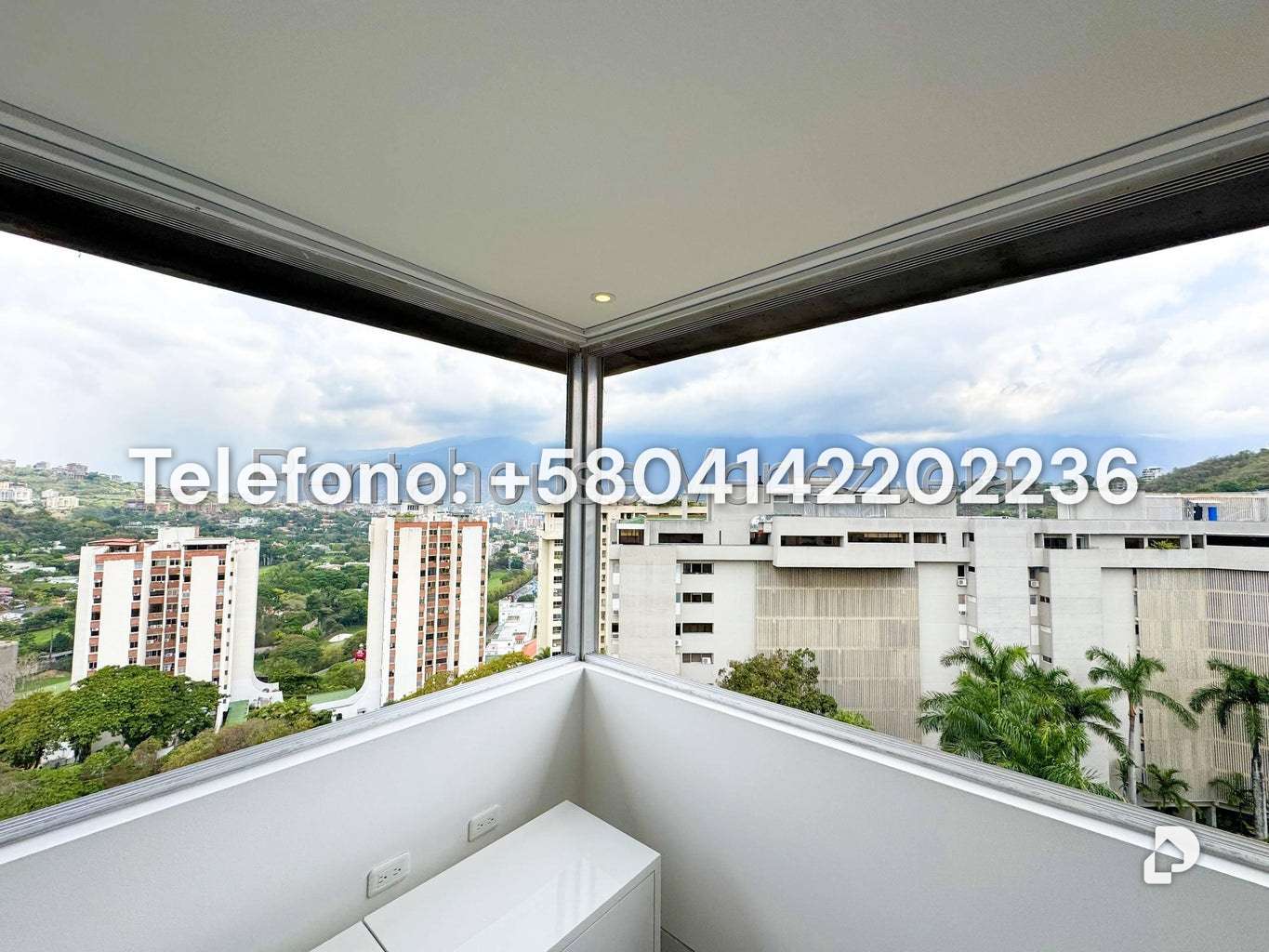Apartamento en Las Mesetas de Santa Rosa de Lima, Caracas – 53