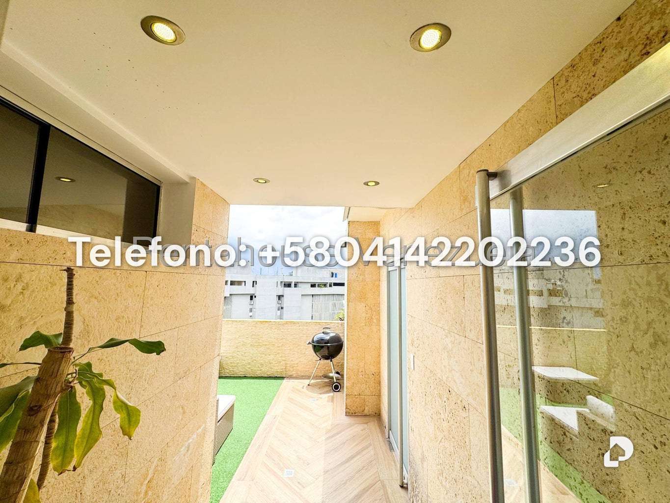 Apartamento en Las Mesetas de Santa Rosa de Lima, Caracas – 32
