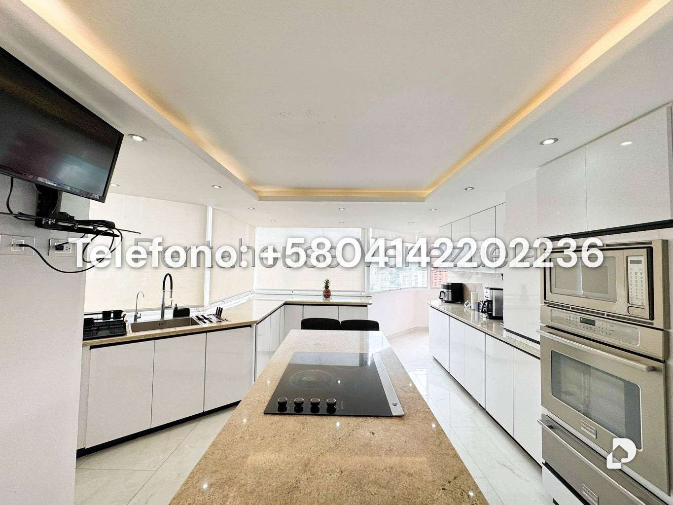 Apartamento en Las Mesetas de Santa Rosa de Lima, Caracas – 28
