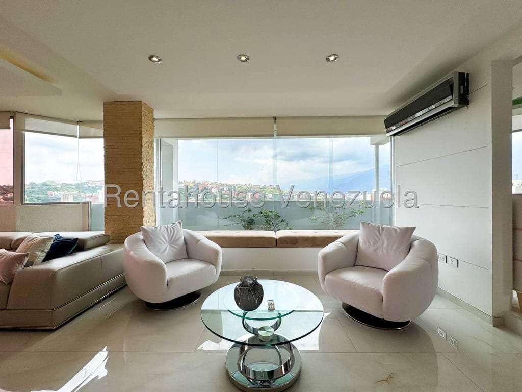 Apartamento en Las Mesetas de Santa Rosa de Lima, Caracas