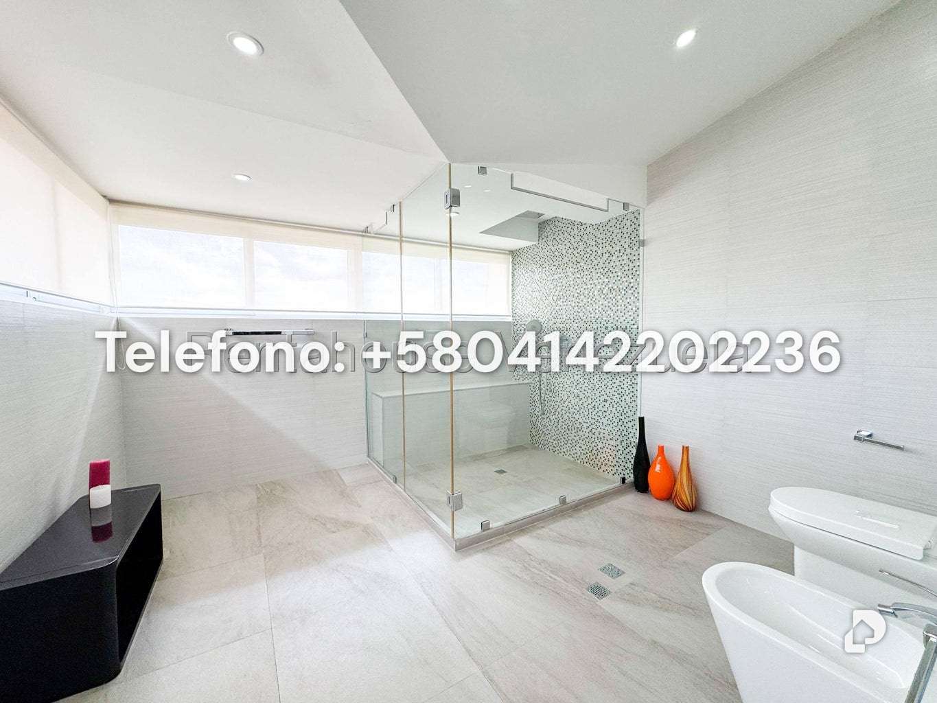 Apartamento en Las Mesetas de Santa Rosa de Lima, Caracas – 57