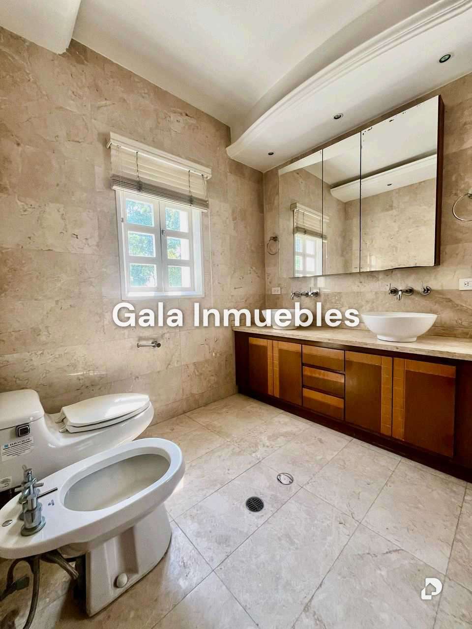 Casa en Country Club, Caracas – 34