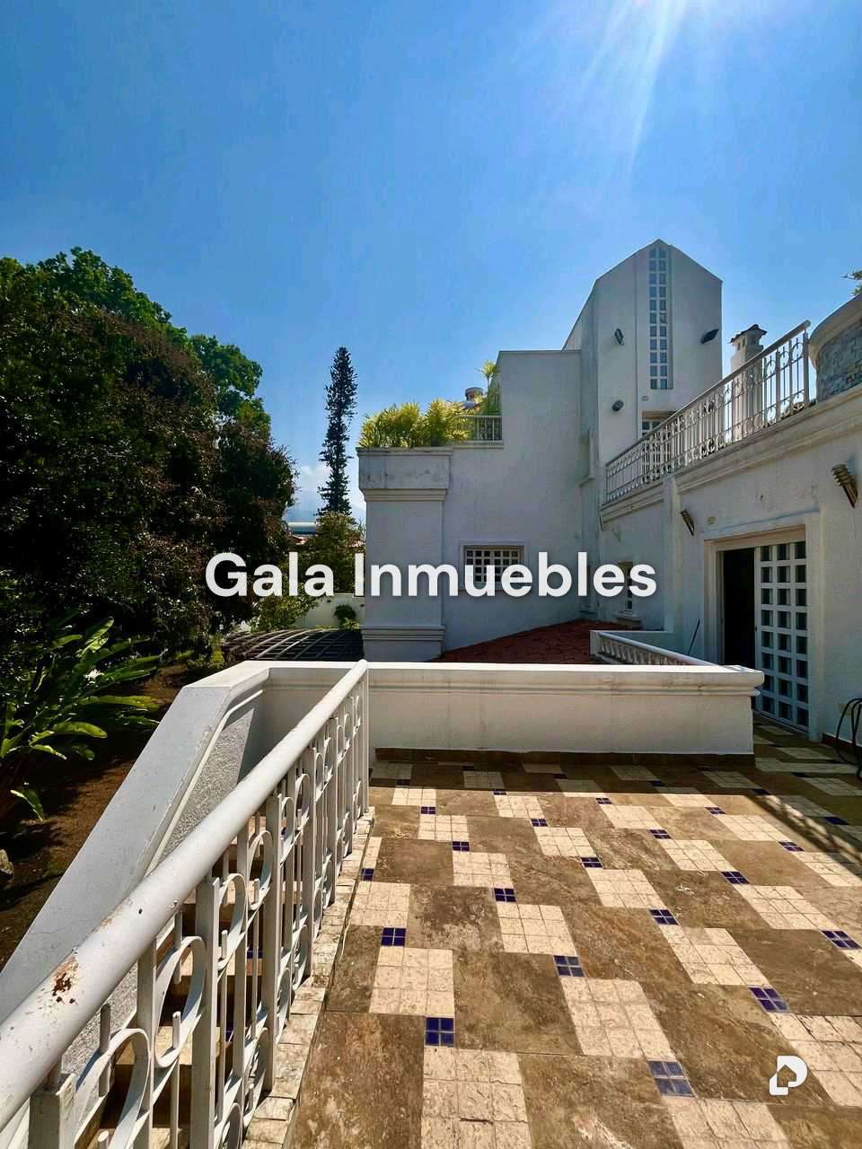 Casa en Country Club, Caracas – 24