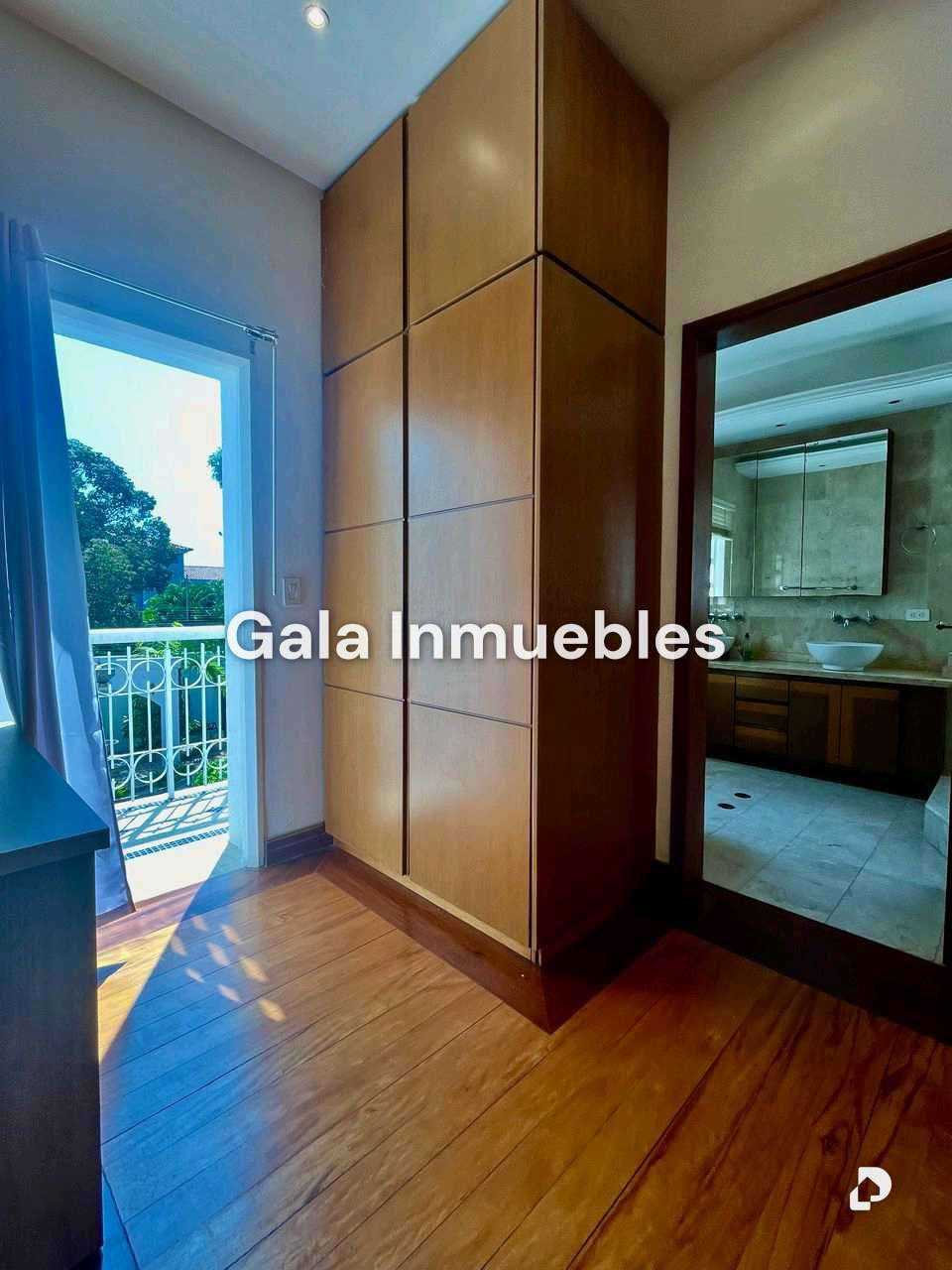 Casa en Country Club, Caracas – 32