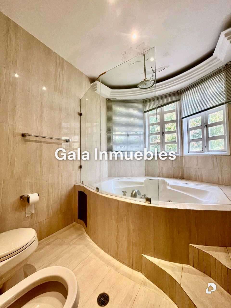 Casa en Country Club, Caracas – 27