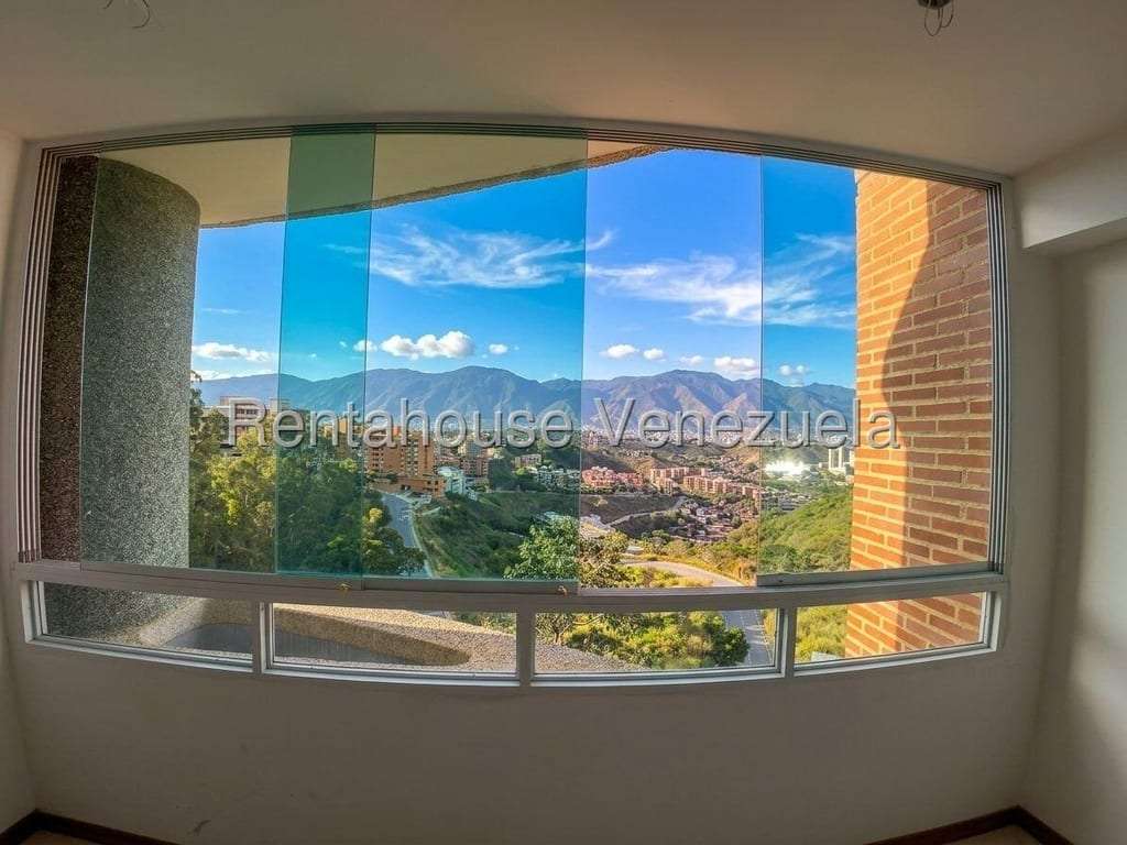 Apartamento en Lomas del Sol, Caracas