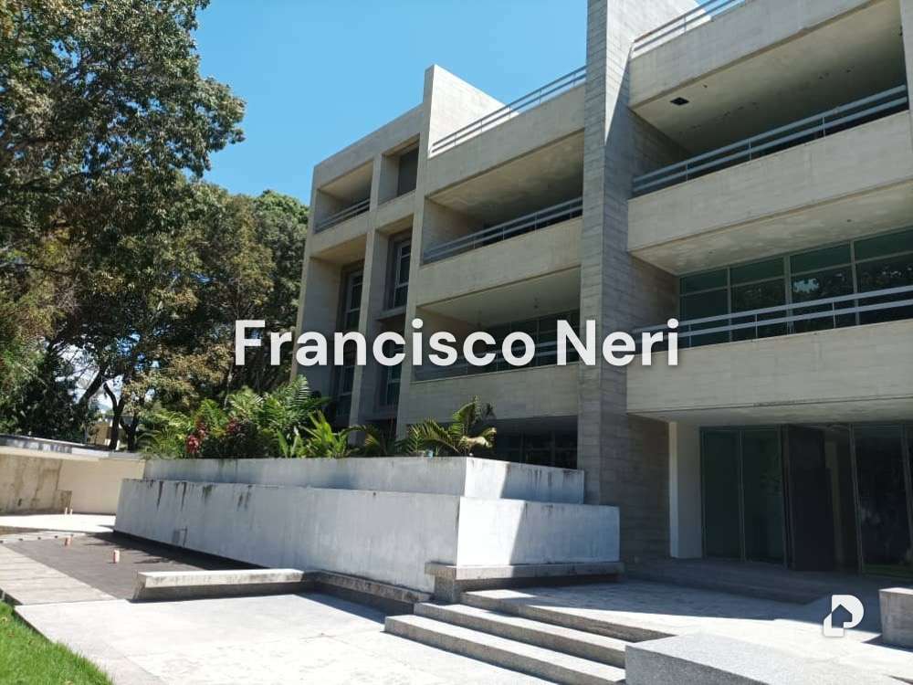 Penthouse en Country Club, Caracas – 3