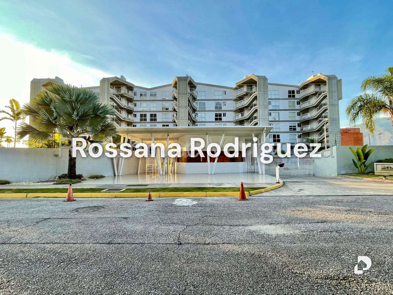 Apartamento en Solar del Hatillo, Caracas – 1