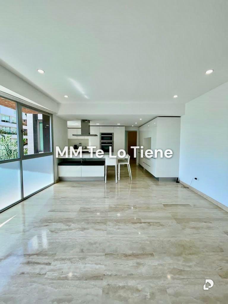 Apartment in Campo Alegre, Caracas – 2