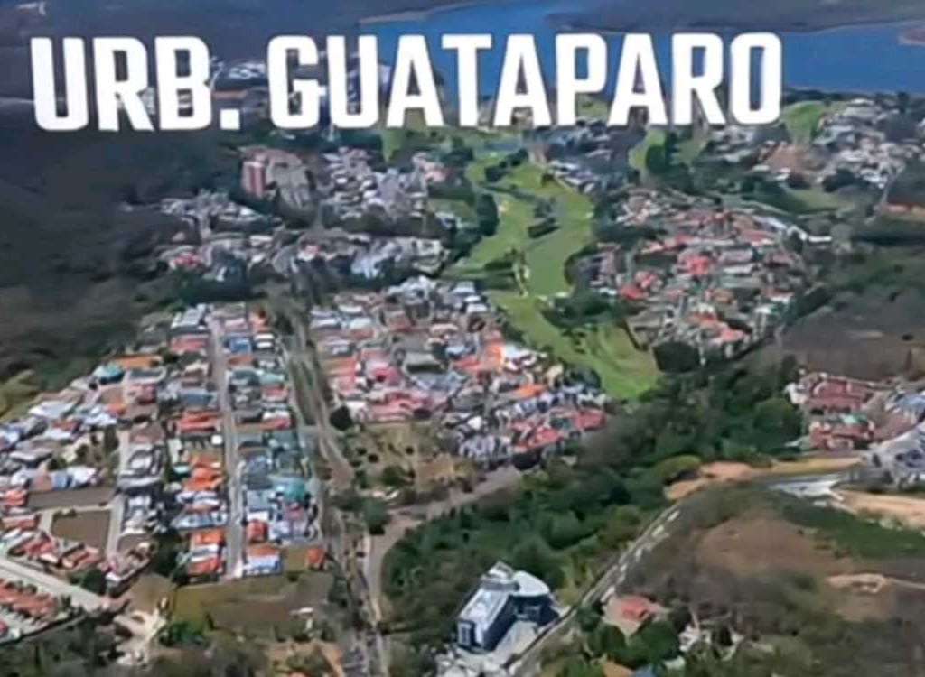 Land in Colinas de Guataparo, Valencia - 1