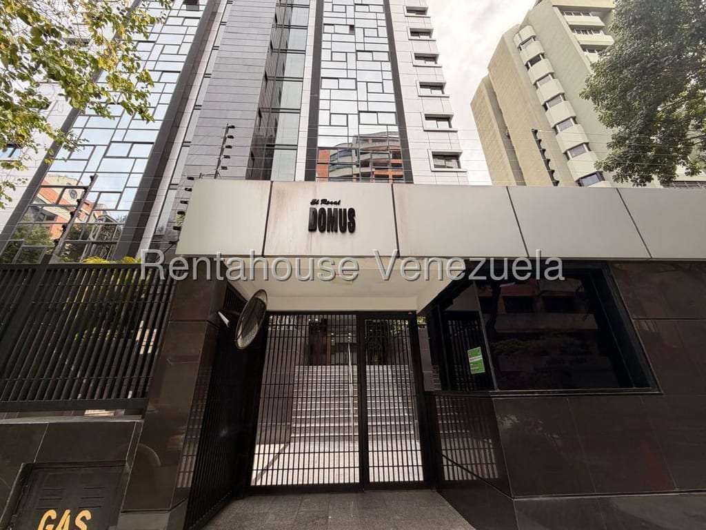Apartment in El Rosal, Caracas - 1